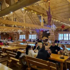 Gdzie zjeść w Karpaczu? Najlepsze restauracje i smaki, które musisz poznać