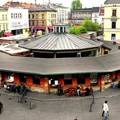 Gdzie zjeść w Kazimierzu? Odkryj najlepsze restauracje i smaki
