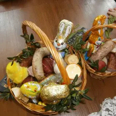 Święcenie pokarmów w jakich krajach: tradycje, które zaskakują