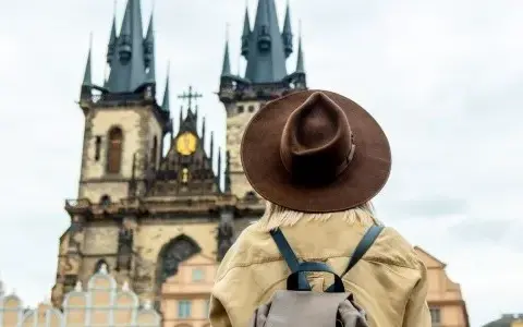Praga czeska atrakcje: odkryj najważniejsze miejsca i ukryte skarby