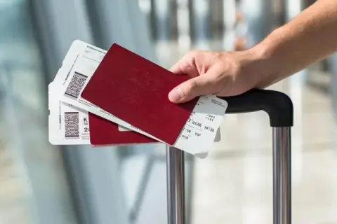 Opłata za paszport gdzie? Sprawdź, jak uniknąć problemów z płatnością