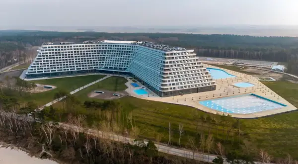 Kiedy będzie otwarty hotel Gołębiewski w Pobierowie? Sprawdź najnowsze wieści