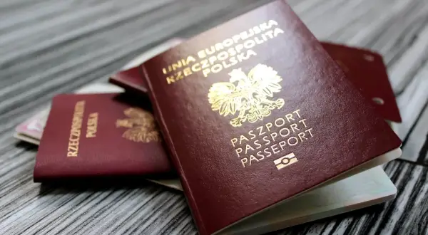 Ile kosztuje paszport tymczasowy w Polsce? Sprawdź, zanim złożysz wniosek