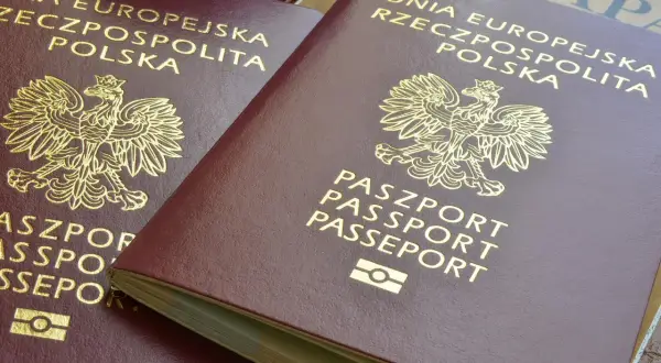 Gdzie najszybciej wyrobić paszport? Oto najlepsze miejsca i porady
