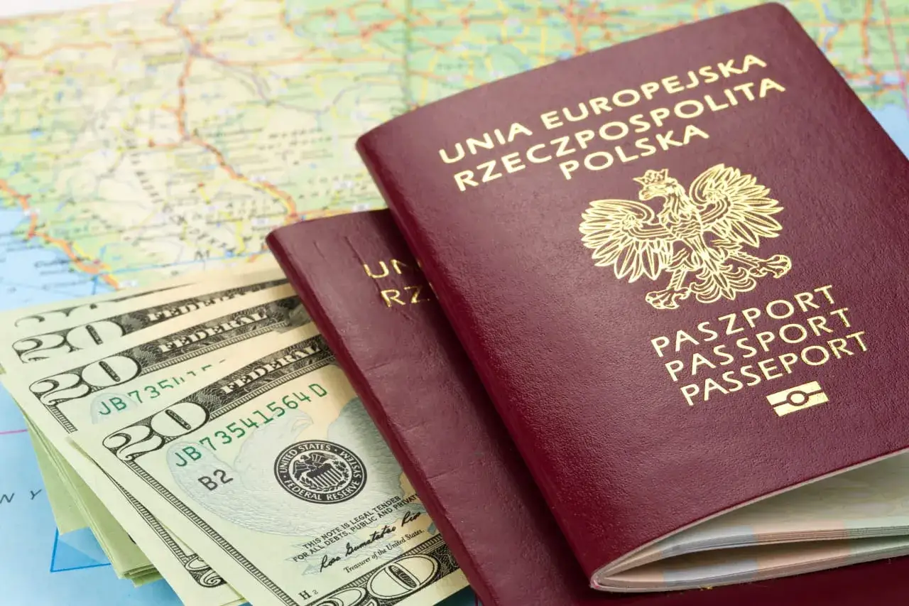 Zdjęcie Czy wniosek o paszport trzeba złożyć osobiście? Oto co musisz wiedzieć