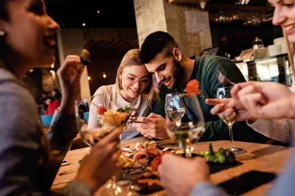 Gdzie zjeść w Słupsku? Odkryj najlepsze restauracje i smaki